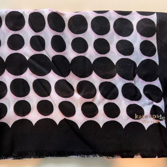 kate spade Accessories - NEW Kate Spade scarf - black and white dots